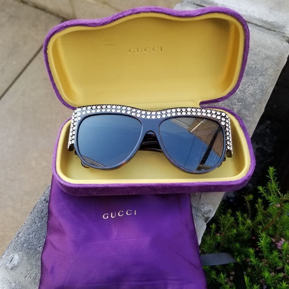 Gucci sunglasses
